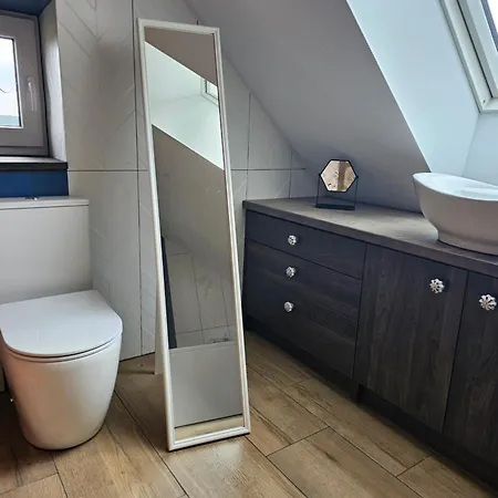 Dom W Mlodzianowie *